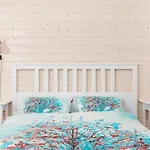 Comfortable No 10 , Summer Pool Rewal