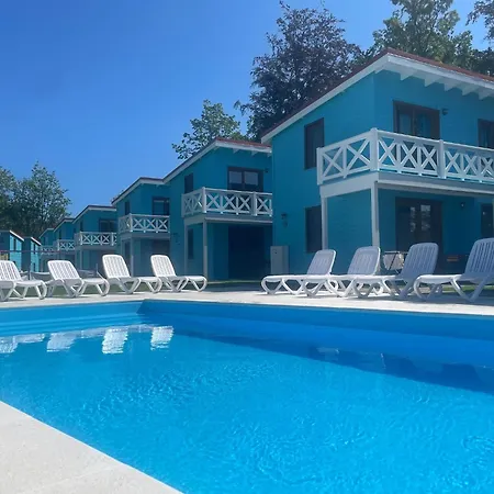 Comfortable No 10 , Summer Pool *