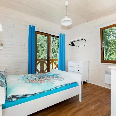 Comfortable No 10 , Summer Pool